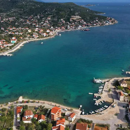 Lejlighed Kostovic Vinišće